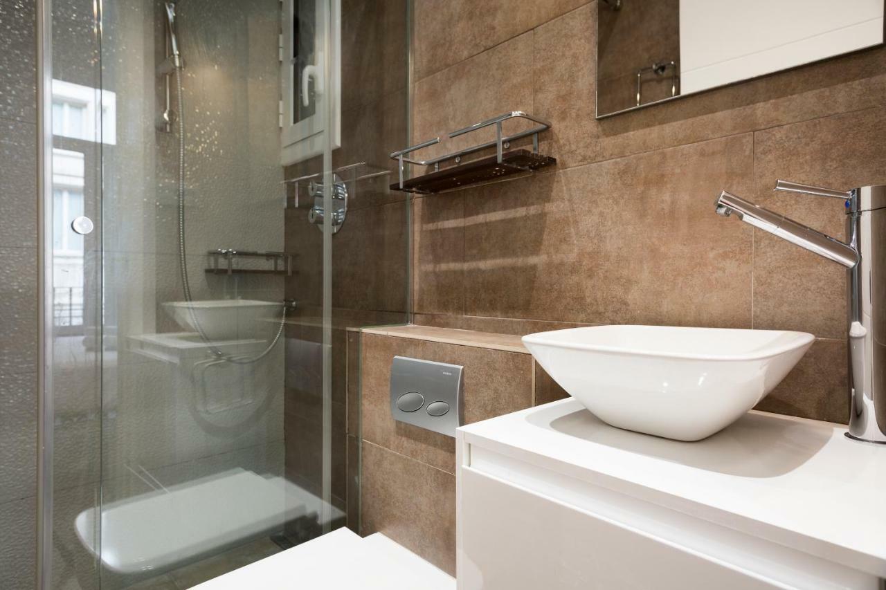 Stay U-Nique Apartments Eixample Center บาร์เซโลนา ภายนอก รูปภาพ